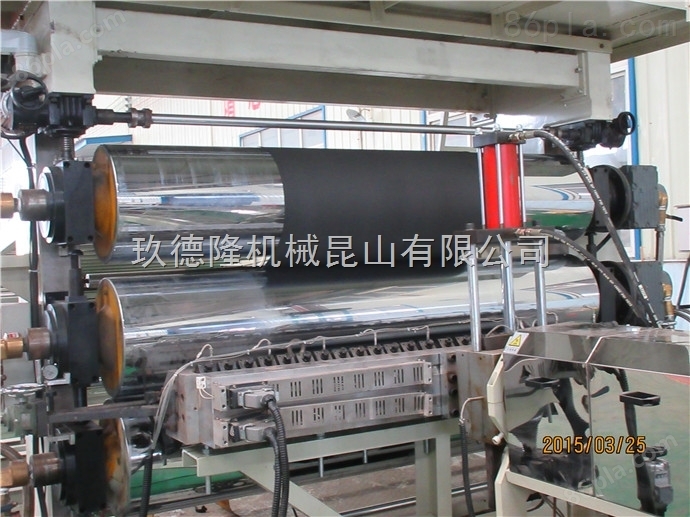 江苏汽车尾箱橡胶垫生产线